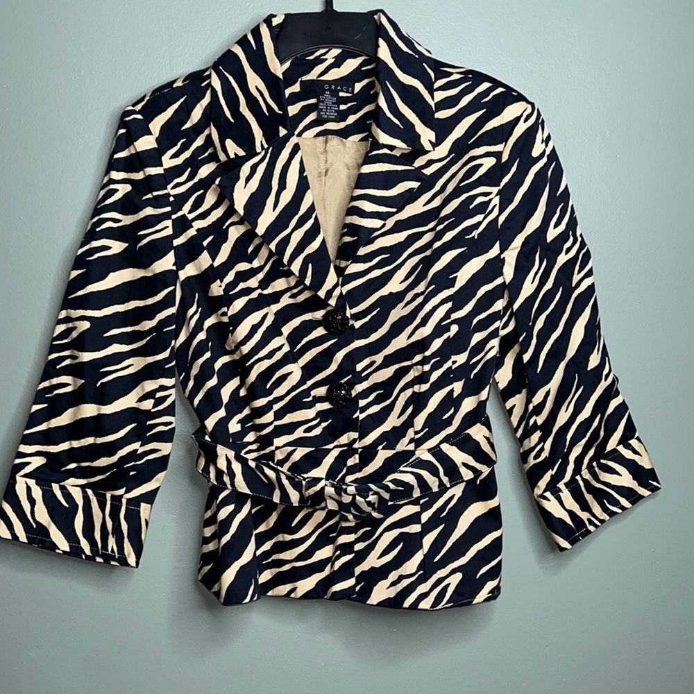 🌻 Grace Stylish Belted Blazer 🛍️ Gorgeous!! 💖 Size 14